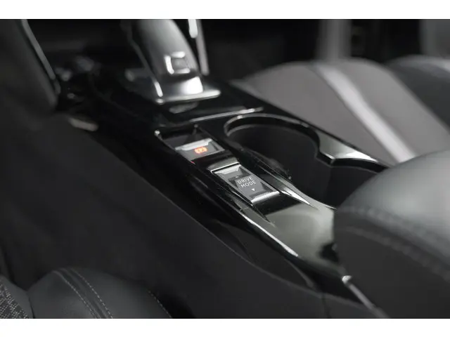 Peugeot 208 PureTech 130 EAT8 GT-Line 2020 Benzine 43