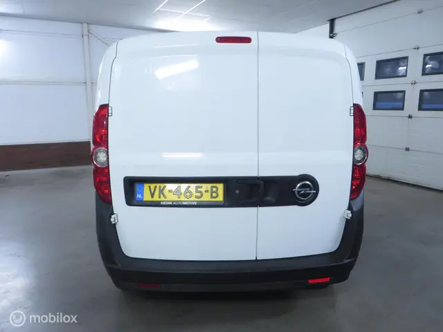 Opel Combo 1.3 CDTi L1H1 ecoFLEX Edition 2014 Diesel 4