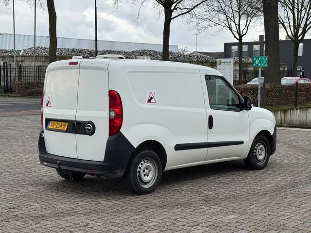 Opel Combo 1.3 CDTi MARGE / AIRCO / GEEN BTW 2015 Diesel 5