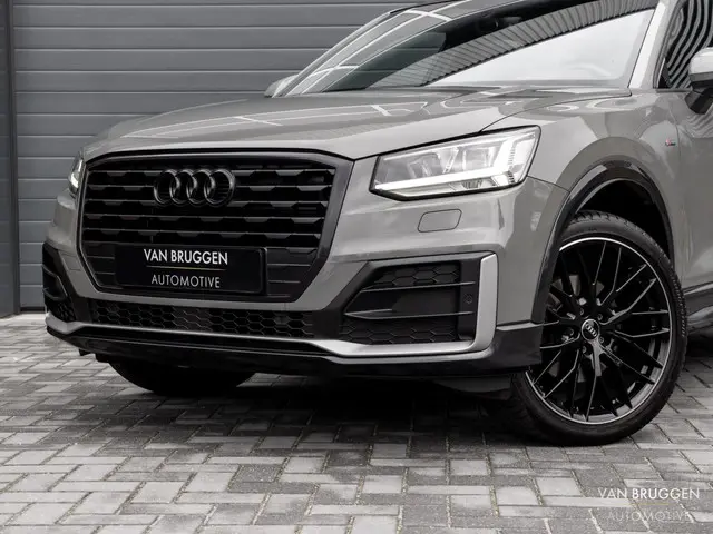 Audi Q2 35 TFSI S-Line 2020 Benzine 31