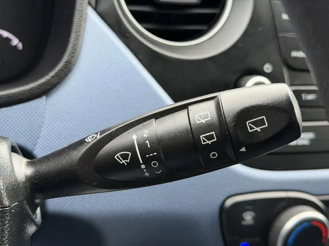 Hyundai i10 1.0i i-Motion Comfort Plus 2016 Benzine 23