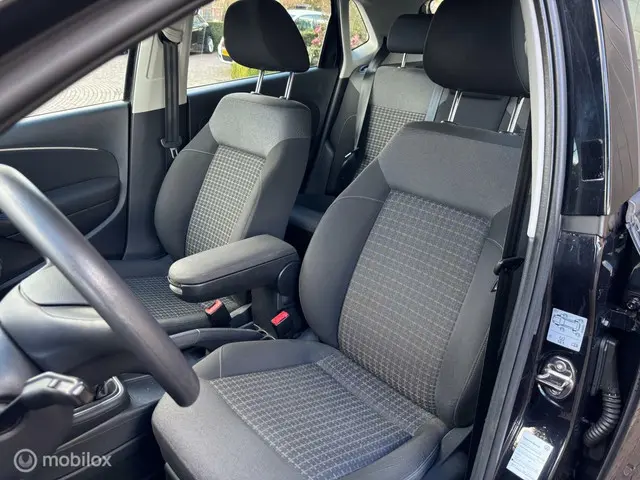 Volkswagen Polo 1.2 TSI Comfortline 2015 Benzine 11