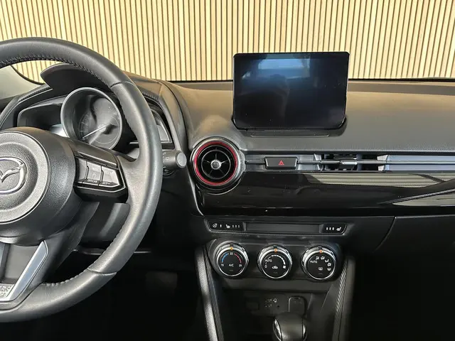 Mazda 2 1.5 SkyActiv-G 90 Homura 2024 Benzine 18