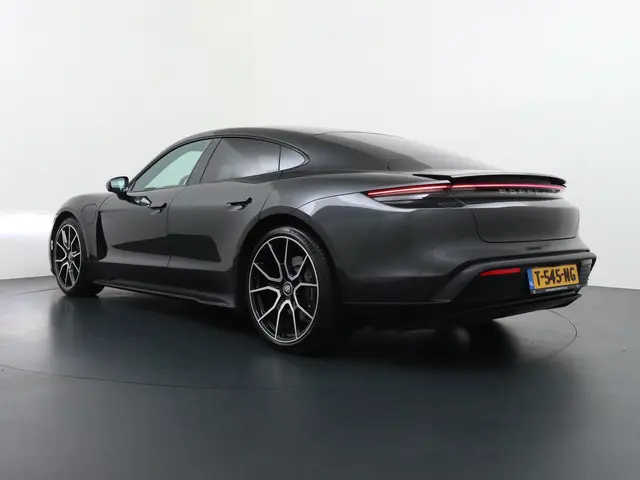 Porsche Taycan Performance 84 kWh 2023 Elektrisch 5