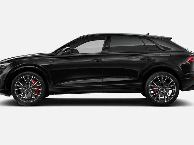 Audi Q8 55 TFSI e quattro Pro Line S 394 PK 2025 Benzine 8