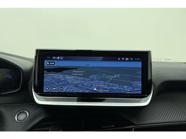 Peugeot 2008 1.2 Hybrid 145 Allure 2024 Hybride Benzine 25