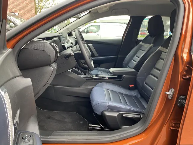 Citroën C4 1.2 Puretech Feel Pack 2022 Benzine 8