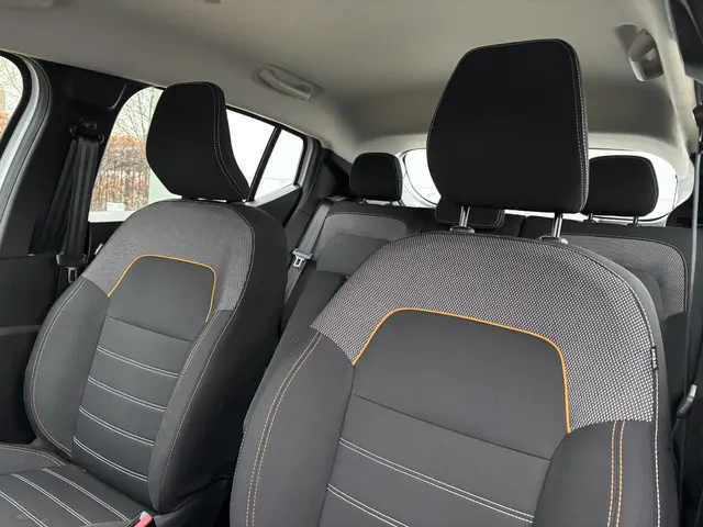 Dacia Sandero Stepway 1.0 TCe 90 Comfort 2023 Benzine 7