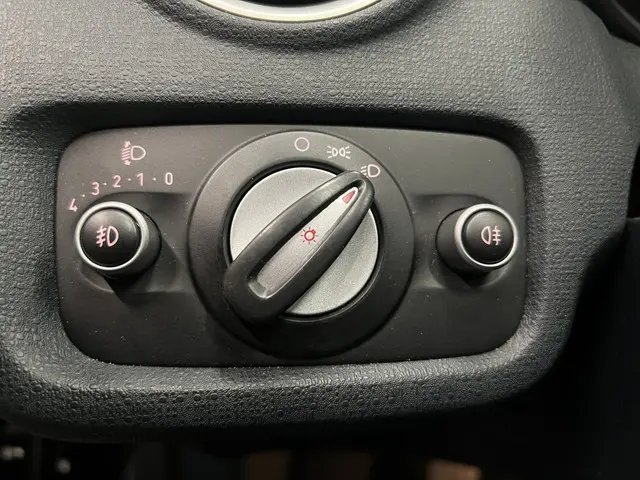 Ford Fiesta 1.25 Titanium 2013 Benzine 13