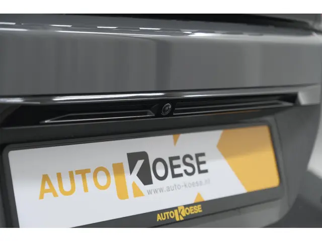 Peugeot e-2008 EV GT 50 kWh 2025 Elektrisch 4