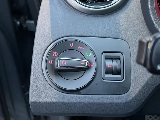 SEAT Ibiza 1.0 EcoTSI FR Connect 2015 Benzine 23