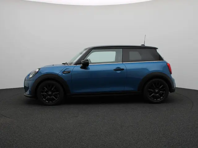 MINI 3-Deurs Cooper 2023 Benzine 4