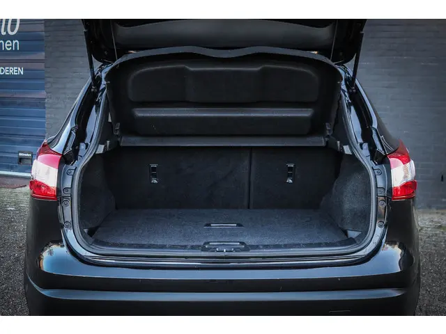 Nissan QASHQAI 1.2 Tekna 2017 Benzine 16