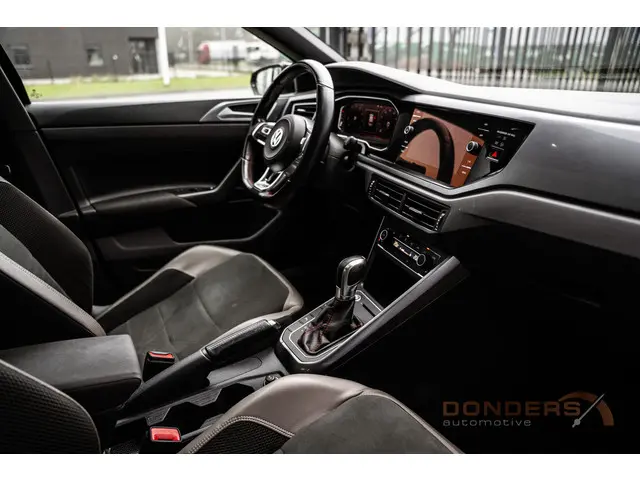 Volkswagen Polo 2.0 TSI GTI / Pano / Garantie! 2019 Benzine 44