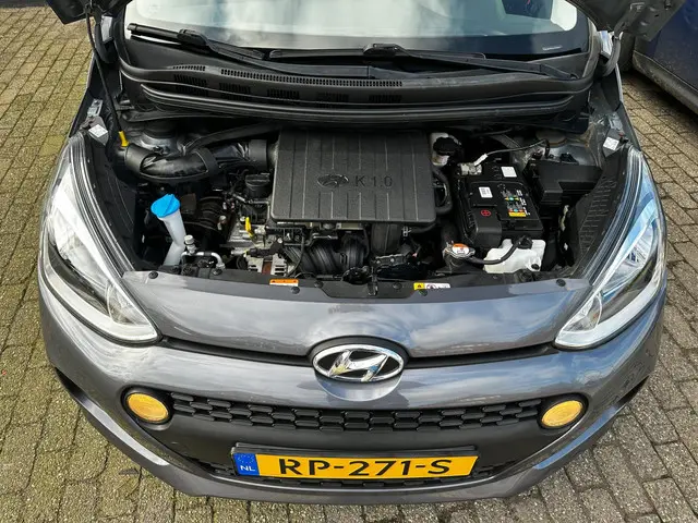 Hyundai i10 1.0i Comfort Airco Cruise Navi 2018 Benzine 16