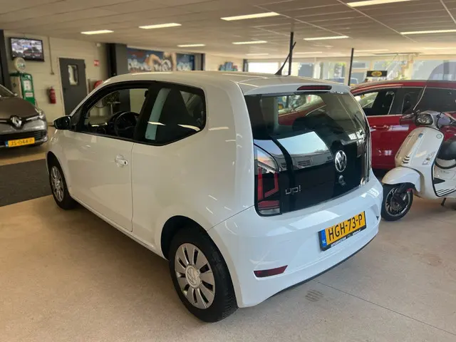 Volkswagen up! 1.0 2021 Benzine 3