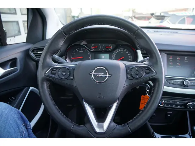 Opel Crossland X 1.2 Turbo Edition 2020 2020 Benzine 18