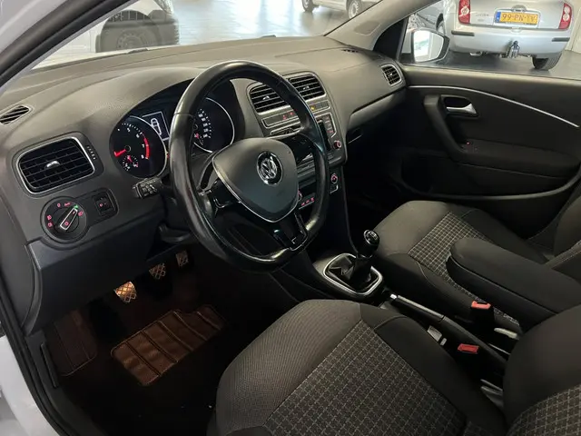 Volkswagen Polo 1.0 2015 Benzine 6