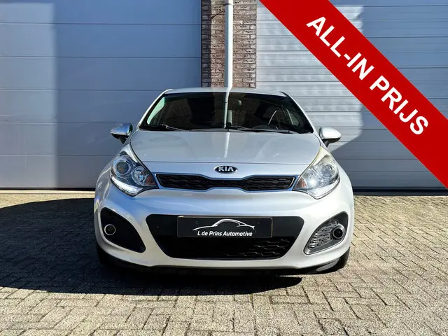 Kia Rio 1.2 CVVT World Cup Edition 2014 Benzine 4