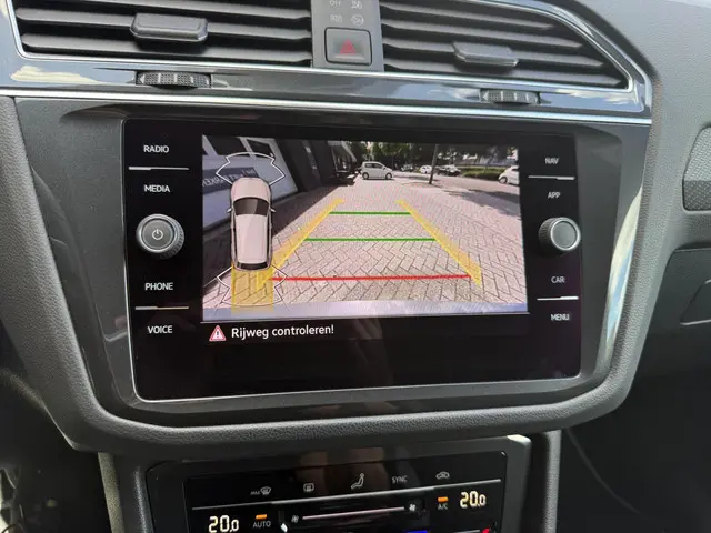Volkswagen Tiguan 1.5 TSI R-Line Business+ 2022 Benzine 10