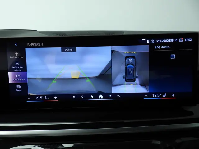 BMW X5 xDrive50e 2024 Hybride Benzine 36