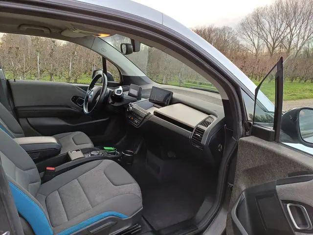 BMW i3 Basis Comfort Advance 22 kWh 2016 Elektrisch 32