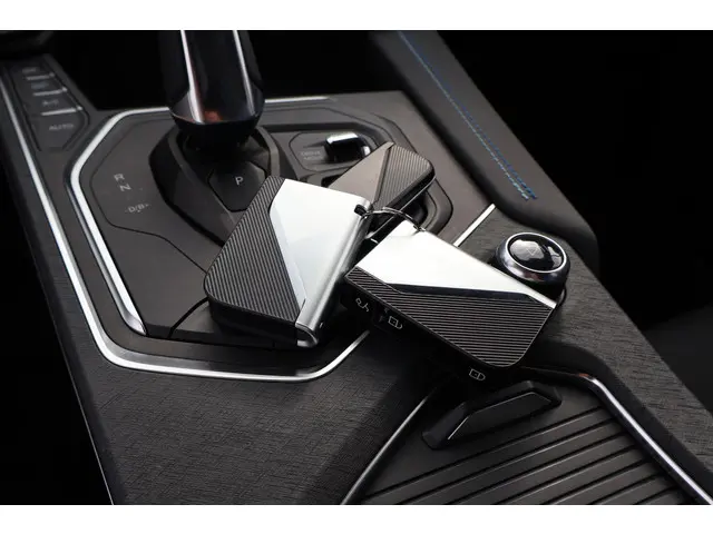 Lynk & Co 01 1.5 2023 Hybride Benzine 34