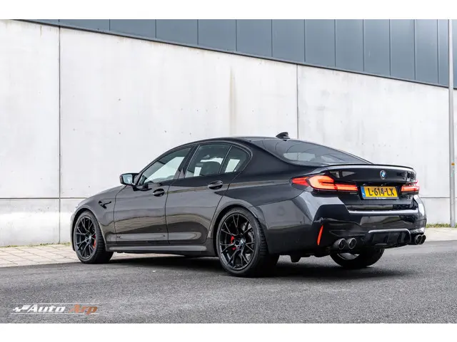 BMW M5 5-serie Competition 2021 Benzine 10