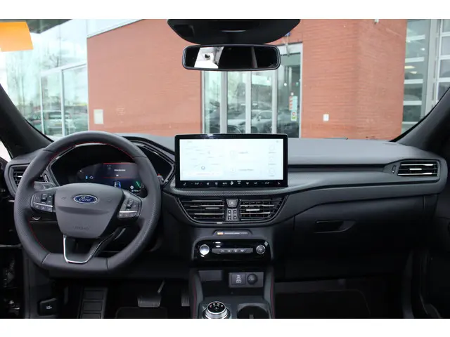 Ford Kuga 2.5 PHEV ST-Line 2025 Hybride Benzine 5