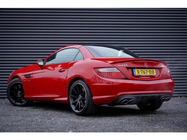 Mercedes-Benz SLK AMG 55 2012 Benzine 13