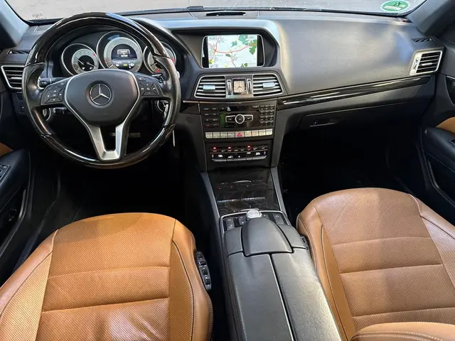 Mercedes-Benz E-Klasse Cabrio 400 Prestige 2015 Benzine 6