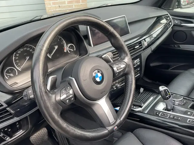 BMW X5 xDrive40e High Executive 2015 Hybride Benzine 25
