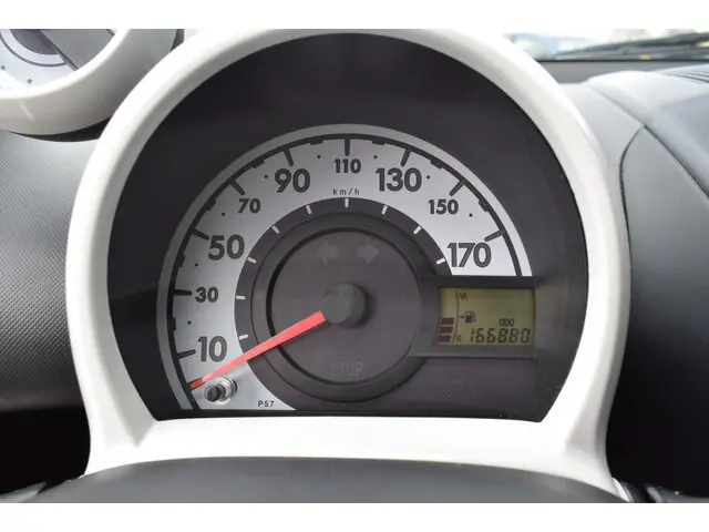 Citroën C1 1.0 Collection 5 deurs airco 2013 Benzine 11