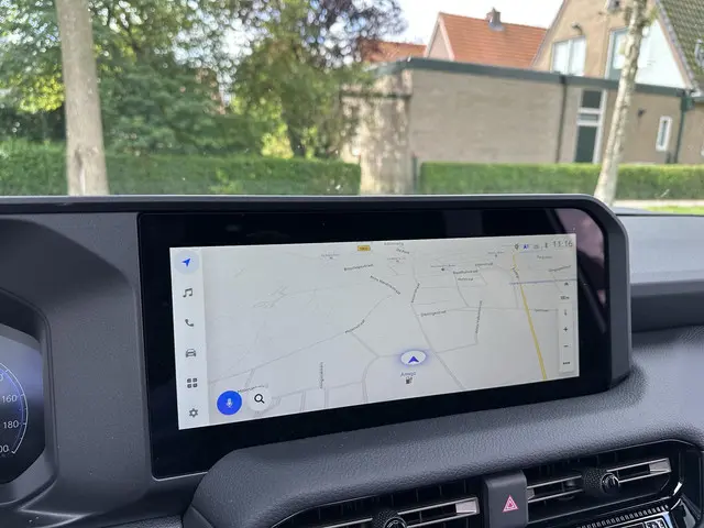 Toyota Land Cruiser 2.8 D-4D President 2025 Diesel 21