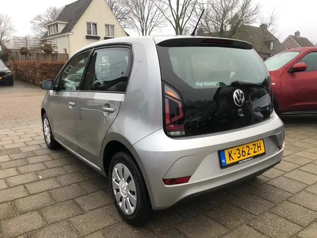 Volkswagen up! 1.0 Volkswagen Up 2021 Benzine 7