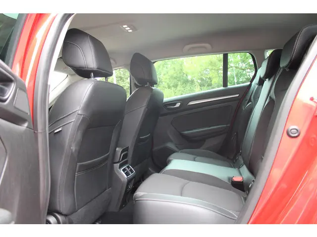 Renault Mégane Estate 1.3 TCe Intens 2022 Benzine 11