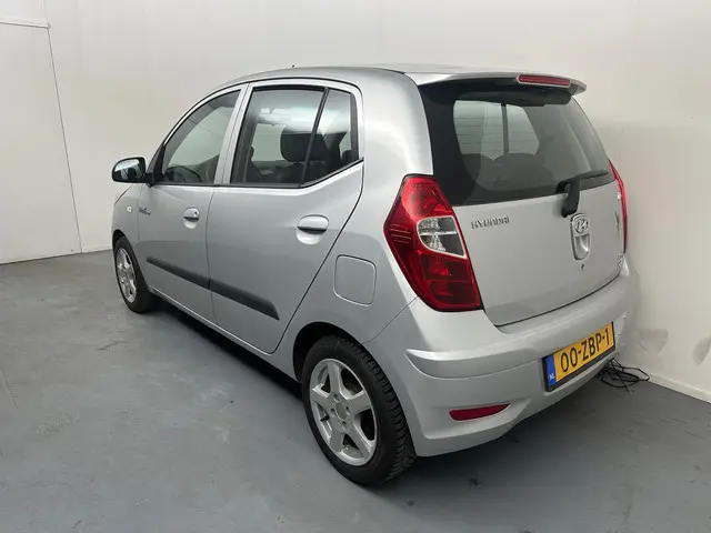 Hyundai i10 1.0 i-Drive Cool # Airco # Lmv # Nap 2012 Benzine 3