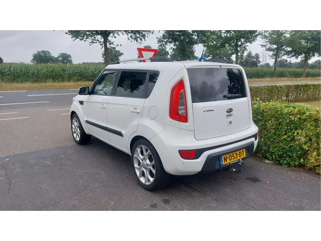 Kia Soul 1.6 Rhythm 2012 Benzine 5