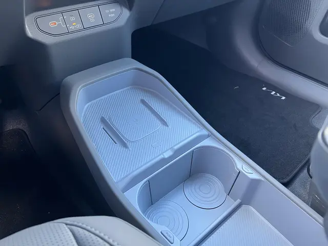 Kia EV3 Plus 81.4 kWh 2025 Elektrisch 32