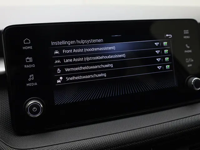 Škoda Fabia 1.0TSI/115PK Selection DSG 2025 Benzine 9