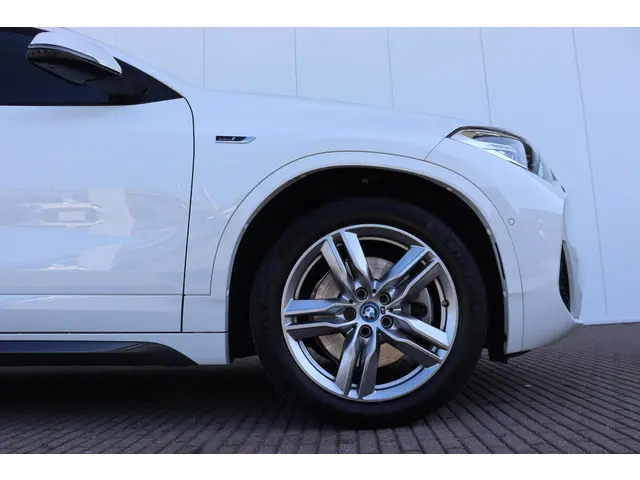 BMW X2 xDrive25e 2022 Hybride Benzine 5