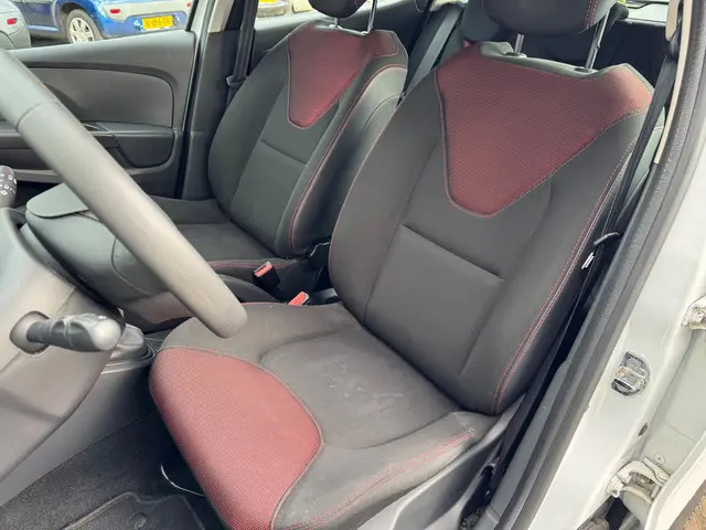 Renault Clio 0.9 TCe Authentique Airco 2015 Benzine 13