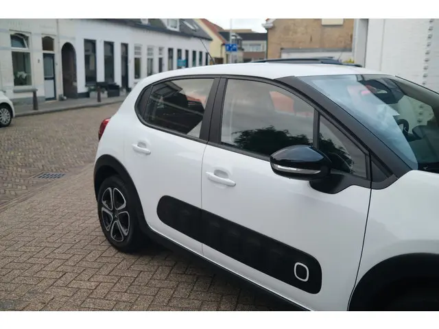 Citroën C3 PT 110 Feel Automaat-6 2018 Benzine 8