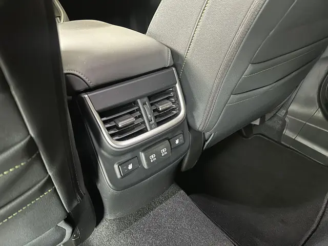 Subaru Outback 2.5i CVT 2022 Benzine 11