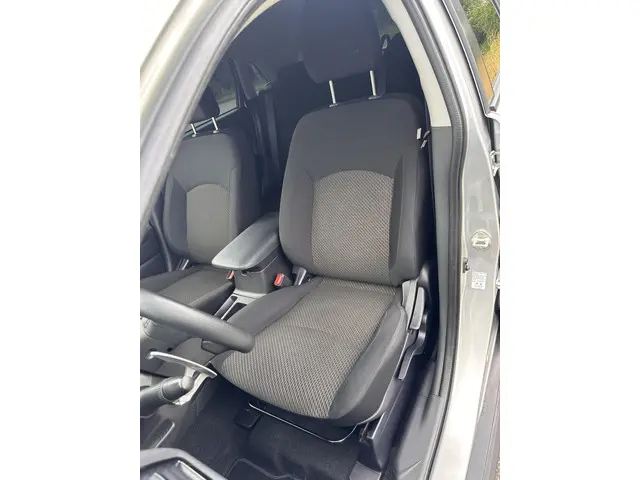 Mitsubishi ASX 2.0 Pure 2020 Benzine 20
