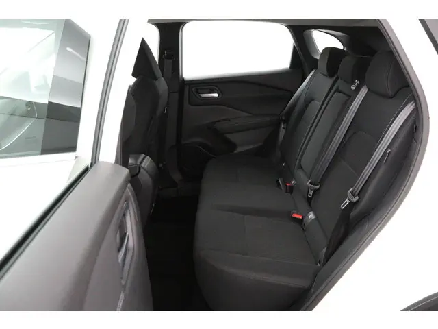 Nissan QASHQAI 1.3 MHEV Xtronic Acenta 2024 Benzine 36