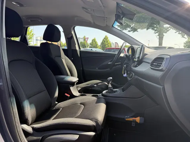 Hyundai i30 1.0 T-GDI Comfort 2017 Benzine 7