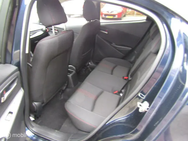 Mazda 2 1.5 SkyActiv-G 90 Homura 2024 Benzine 27