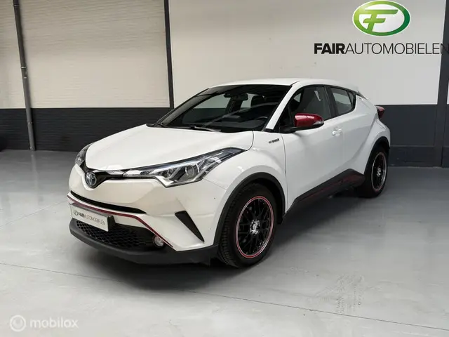 Toyota C-HR 1.8 Hybrid Executive 2018 Hybride Benzine 27