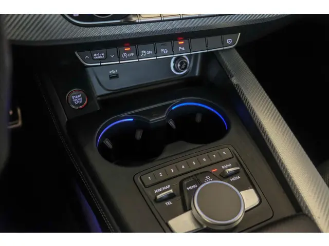 Audi RS4 Avant 2.9 TFSI 450pk Quattro 2018 Benzine 38